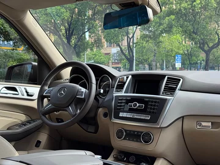 Mercedes-Benz M-Class