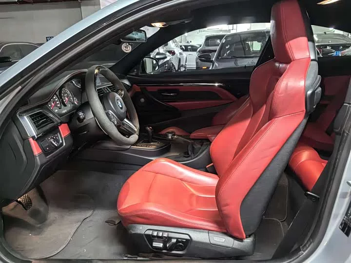 BMW M4