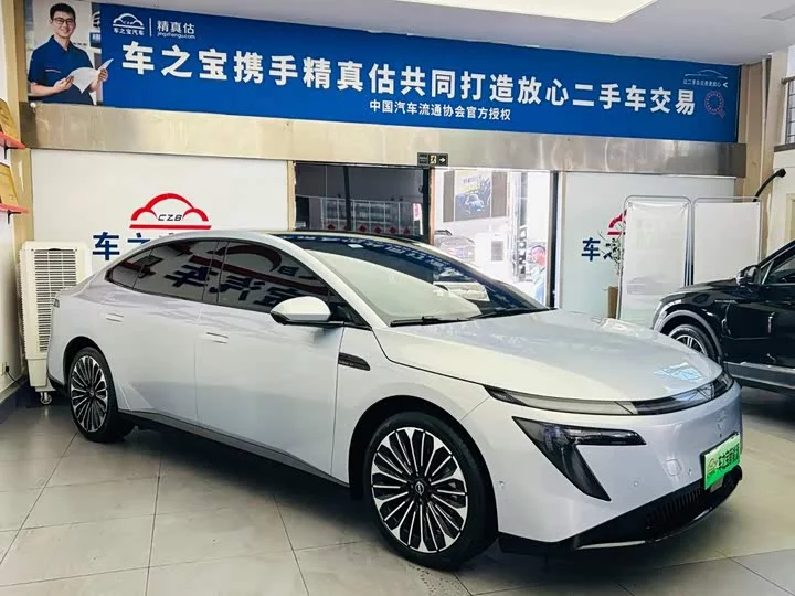 Nissan N7
