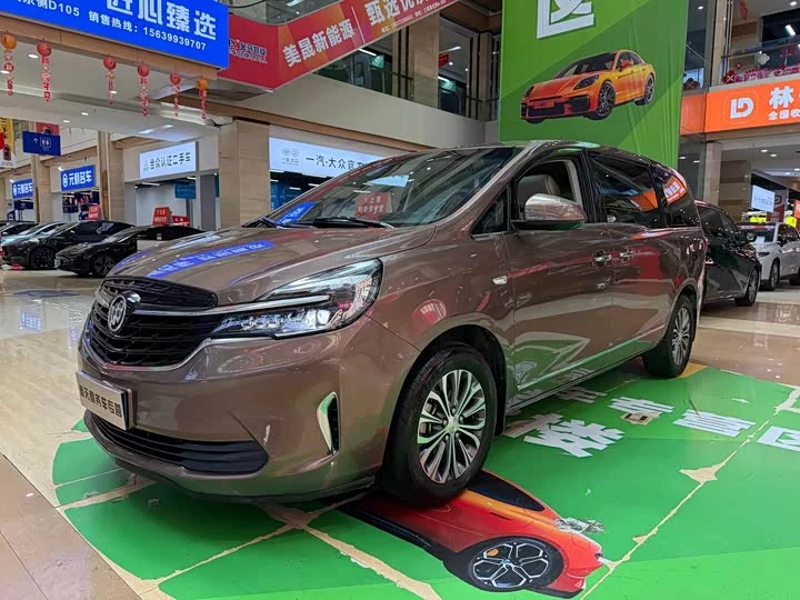 Buick GL8