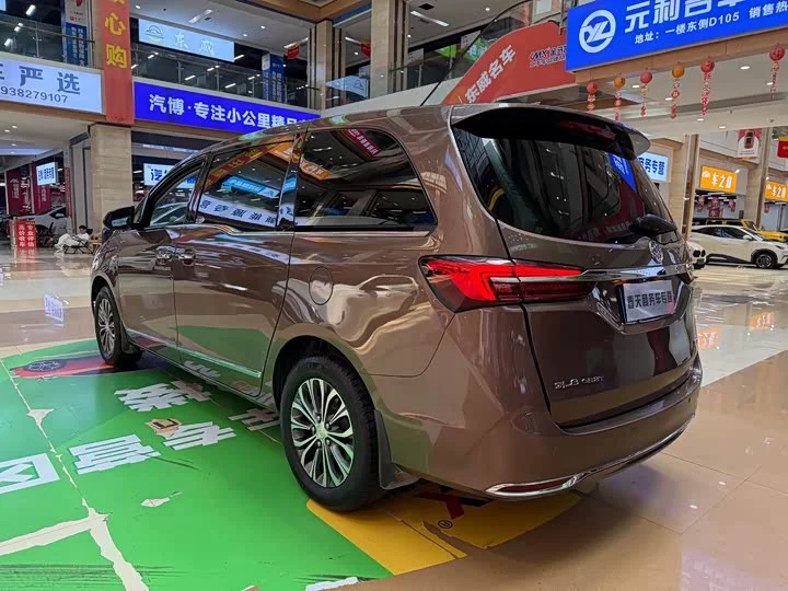 Buick GL8