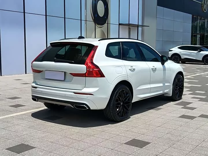 Volvo XC60 Plug-in Hybrid