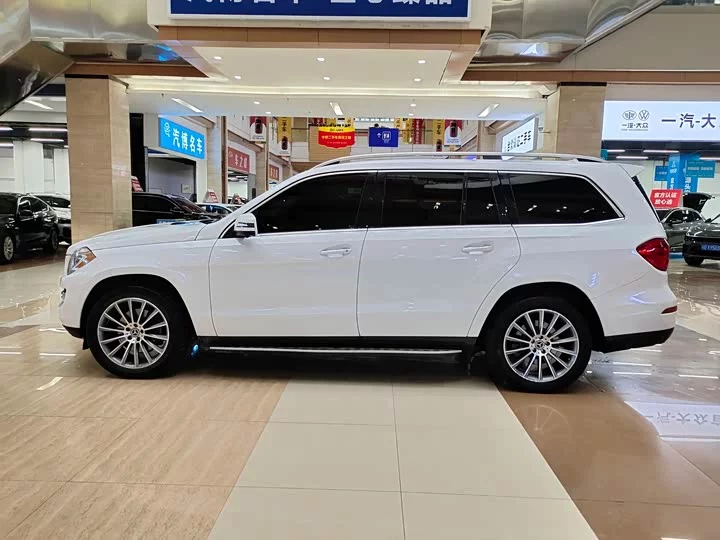 Mercedes-Benz GL-Class