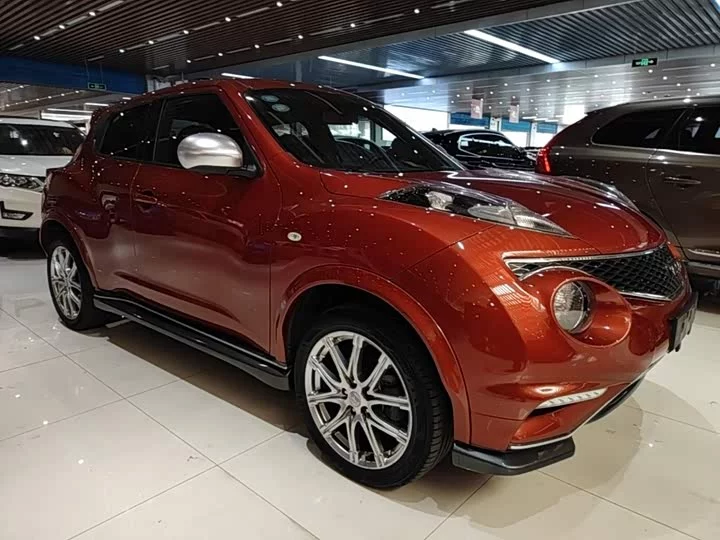 Infiniti ESQ