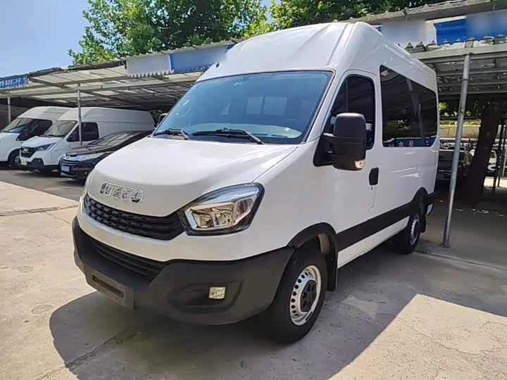 Iveco Wolfson