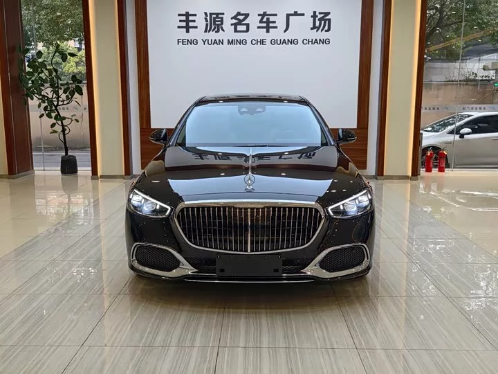 Mercedes-Benz Maybach S-Class