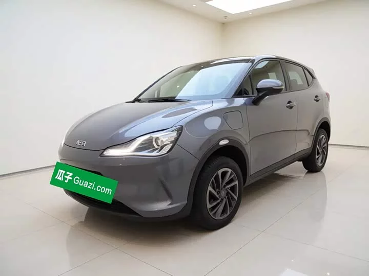 NETA Nezha V
