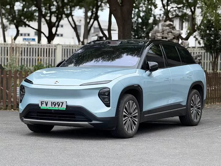NIO ES7