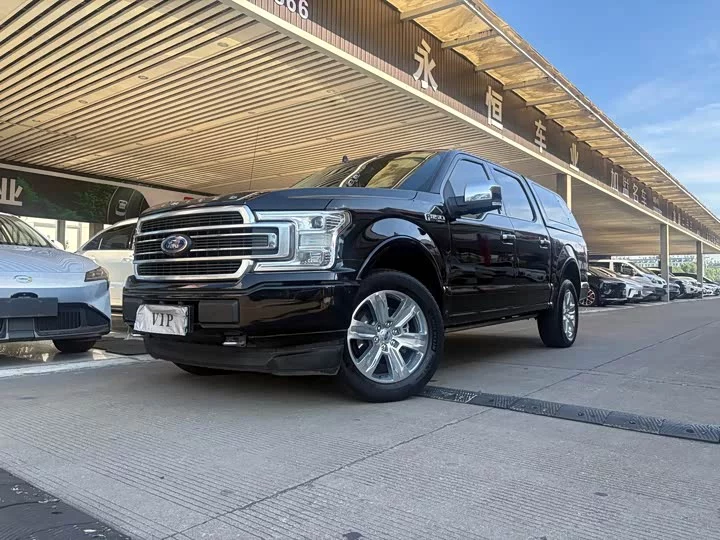 Ford F-150 Raptor