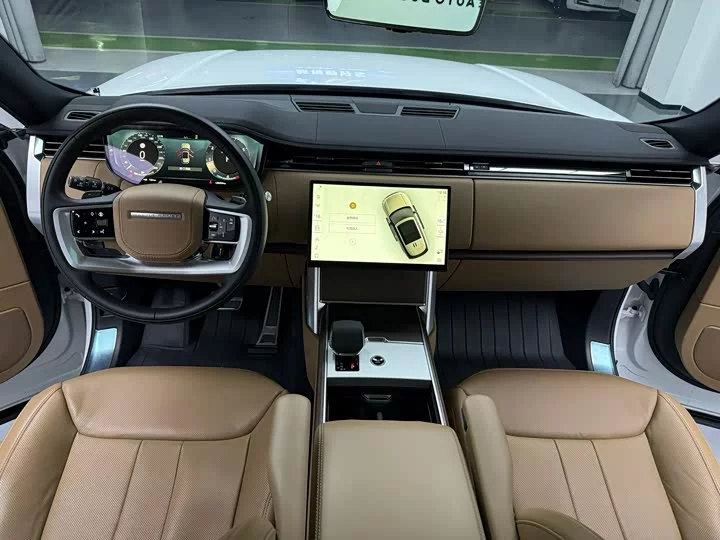 Land Rover range rover