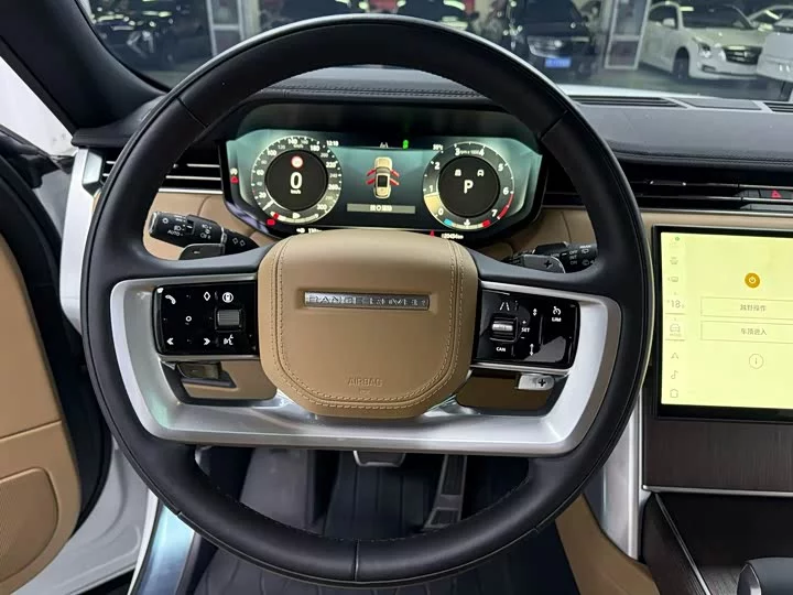 Land Rover range rover