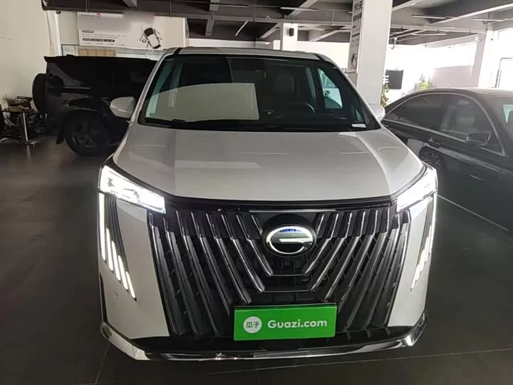 GAC Trumpchi M8