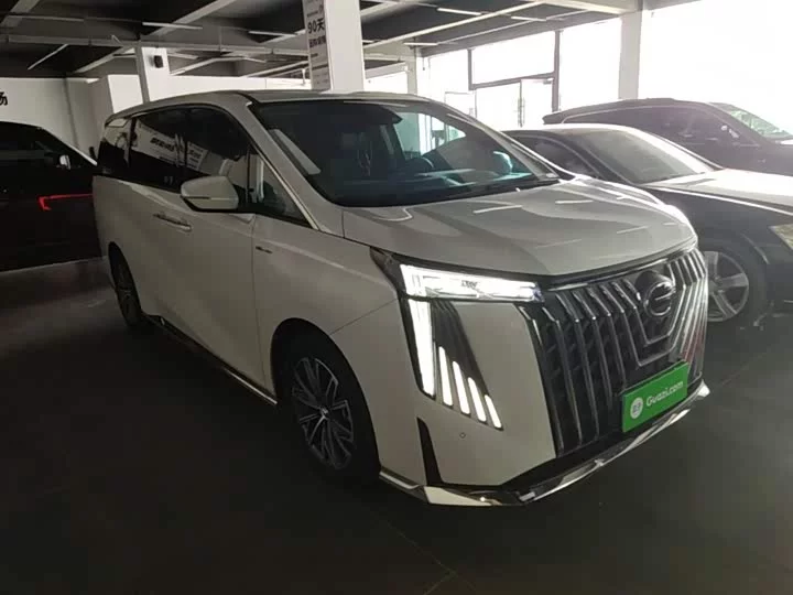 GAC Trumpchi M8