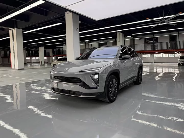 NIO ES6