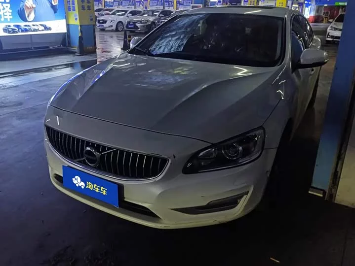Volvo S60