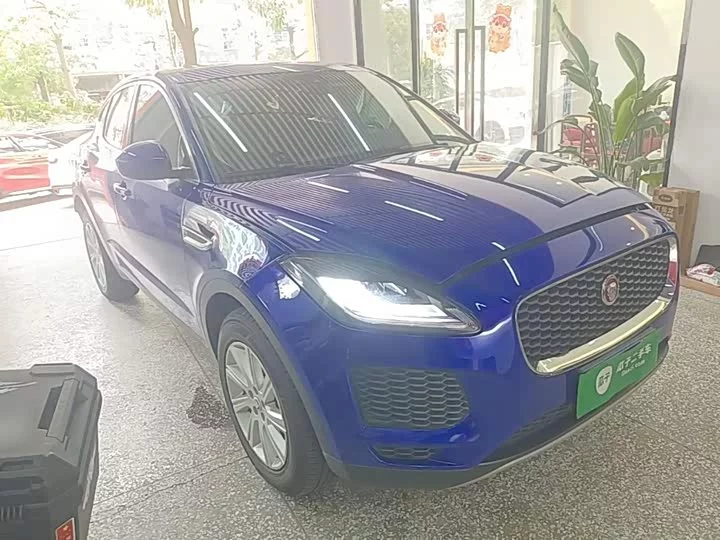 Jaguar E-PACE