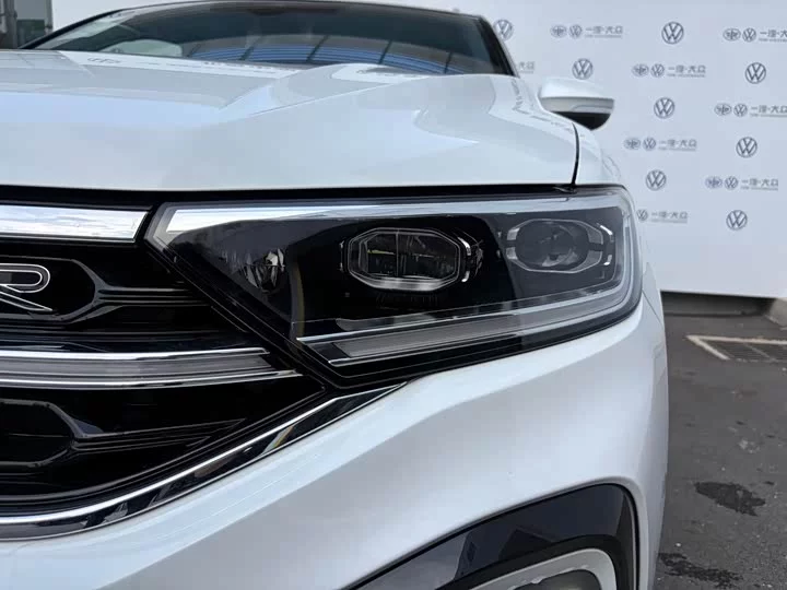 Volkswagen T-ROC Tange