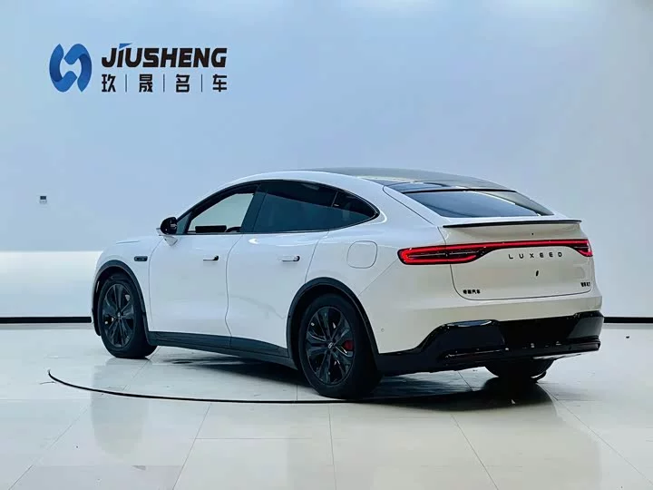 Luxeed R7