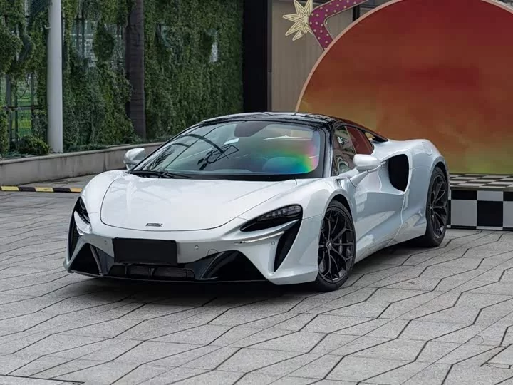 McLaren Artura