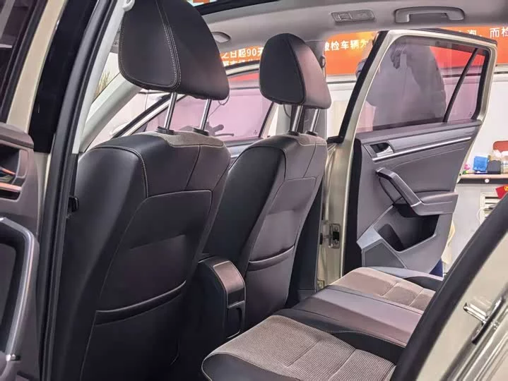 Volkswagen C-TREK Weiling
