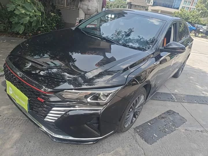 Dongfeng Yixuan MAX