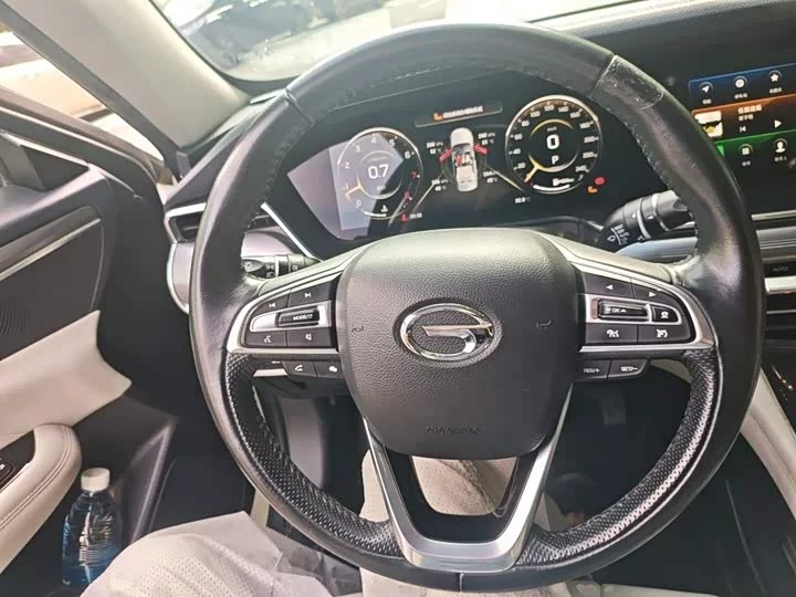 GAC Trumpchi GA8