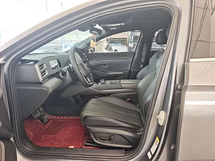 BYD Qin L