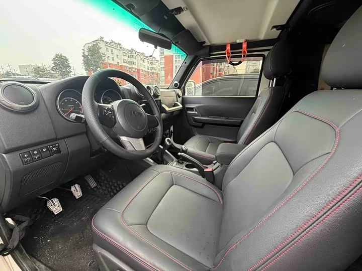 BAIC BJ40