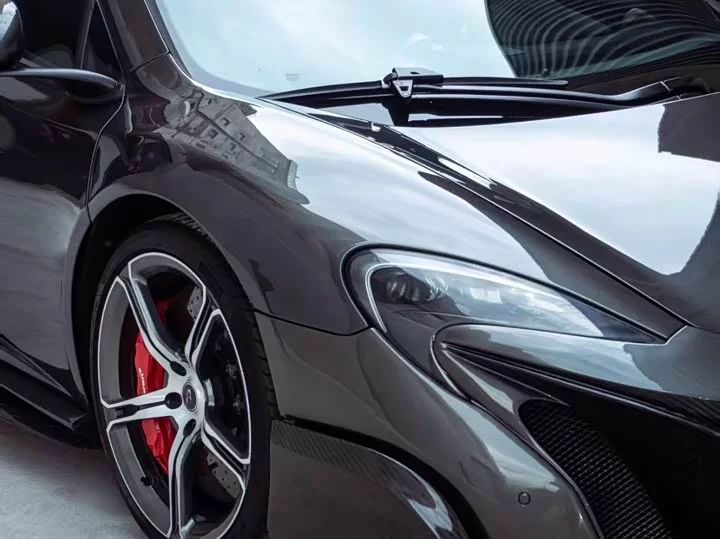 McLaren 650S