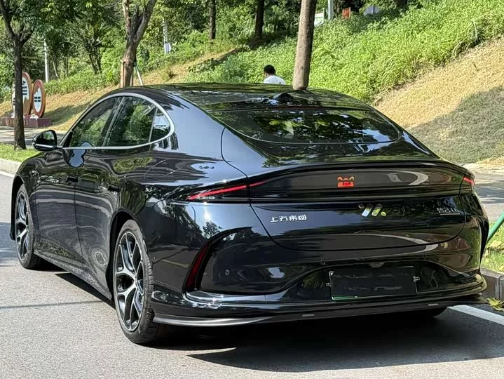 Zhiji L6