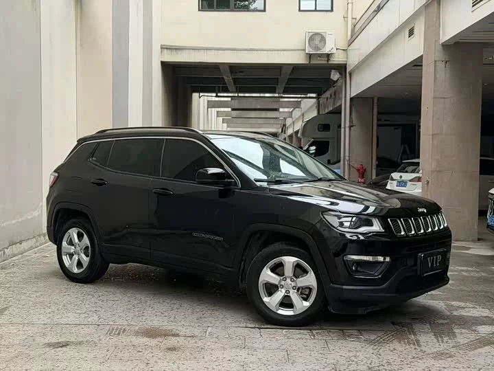 Jeep Guide to