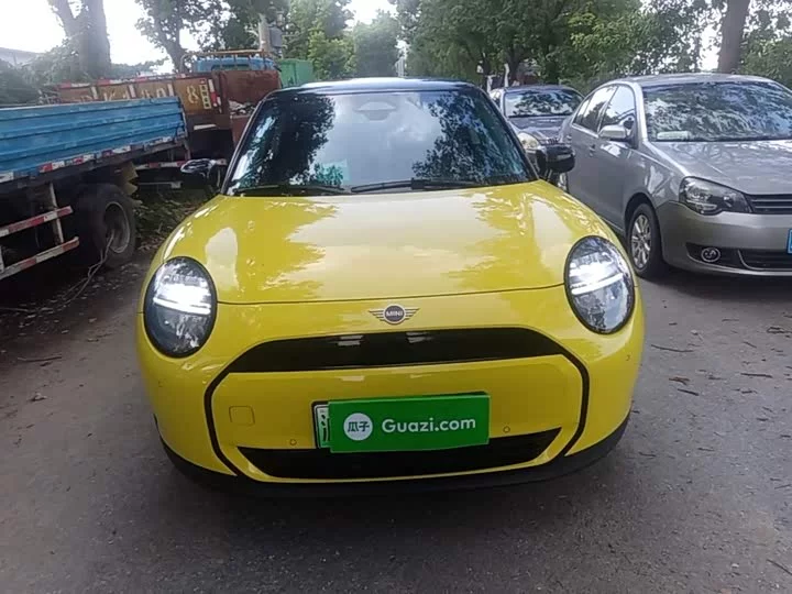 MINI ELECTRIC COOPER