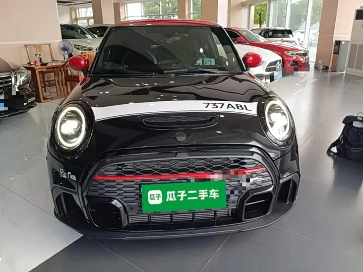 MINI JCW