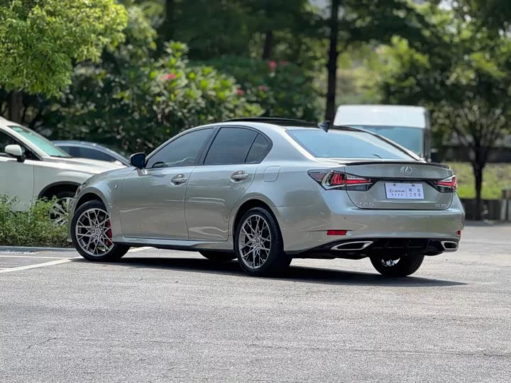 Lexus GS