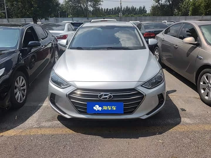 Hyundai lead