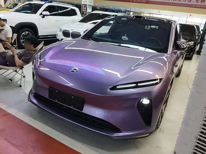 NIO ET5T