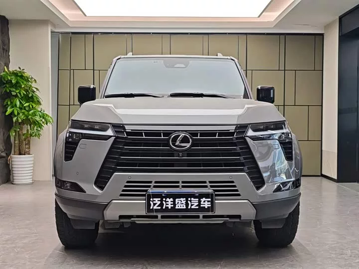 Lexus GX