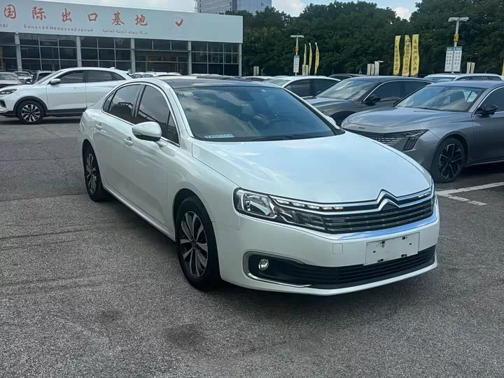 Citroën C6