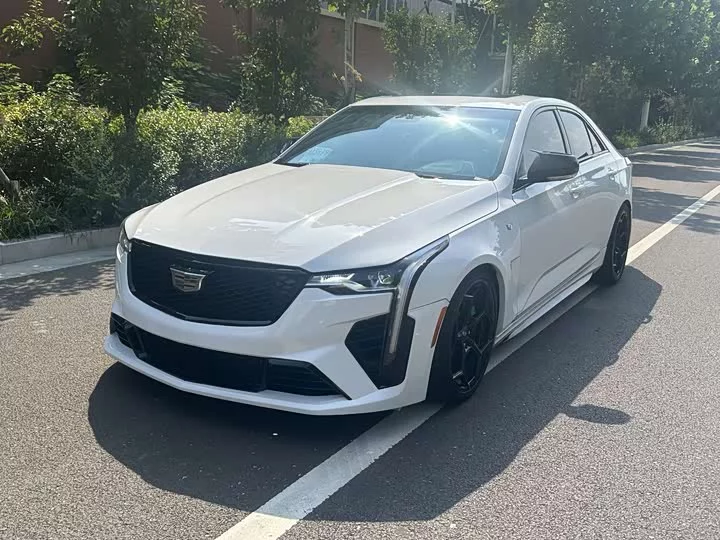 Cadillac CT4