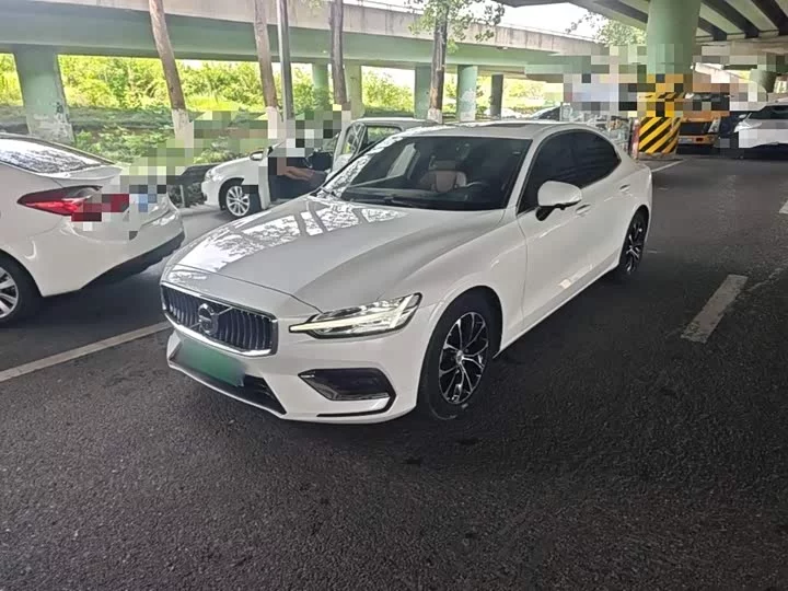 Volvo S60