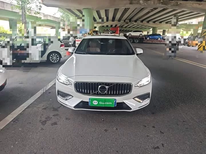 Volvo S60