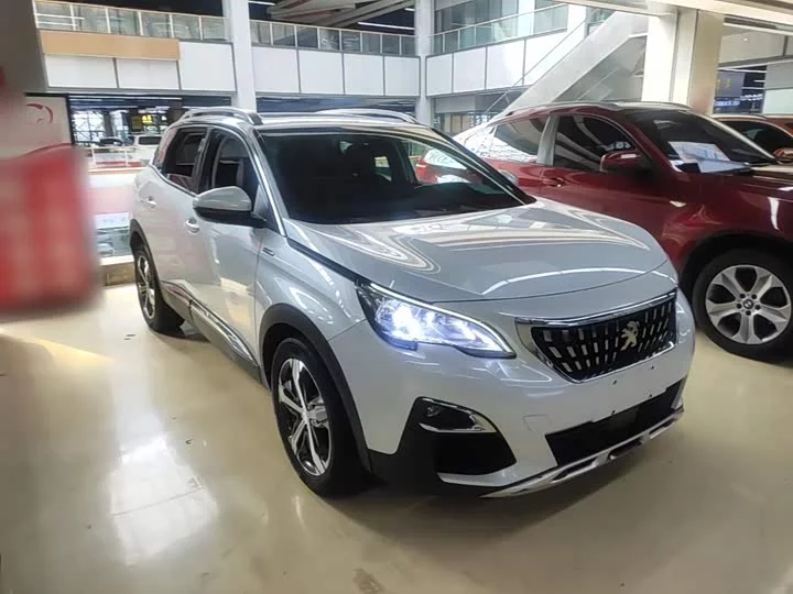 Peugeot 4008