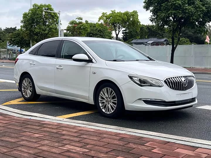 Buick Yinglang