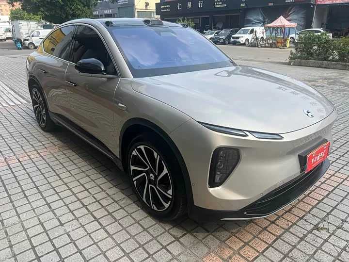 NIO EC6