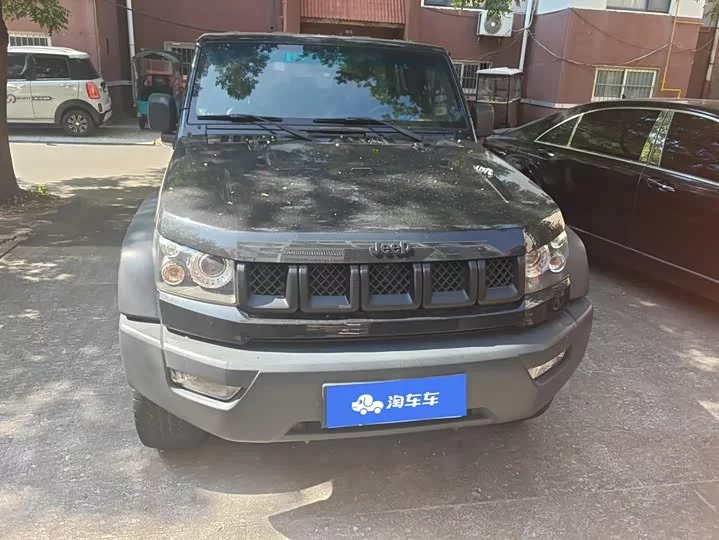 BAIC BJ40