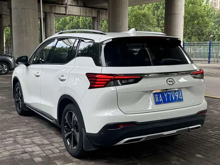 GAC Trumpchi GS4
