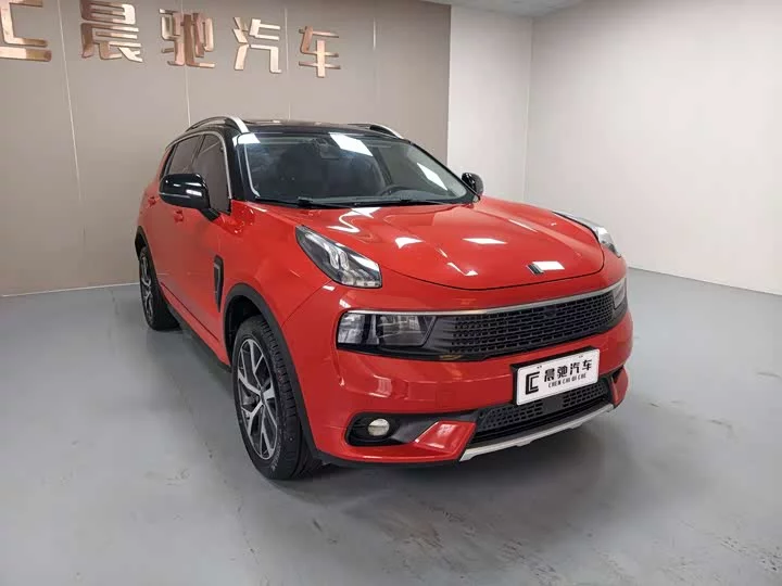 Lynk & Co 01