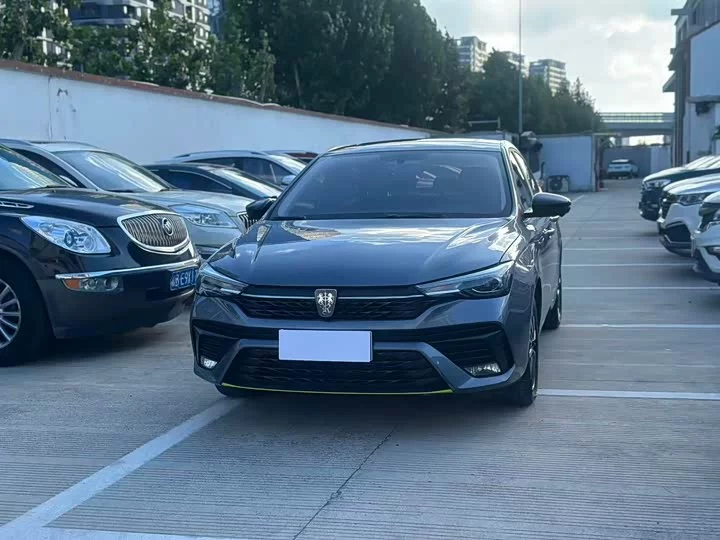 Roewe i5