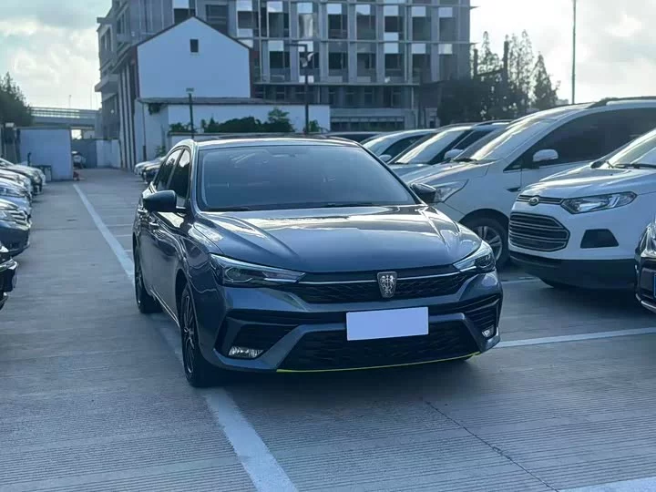 Roewe i5