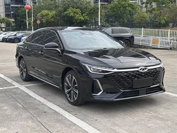 Chery Arrizo 8